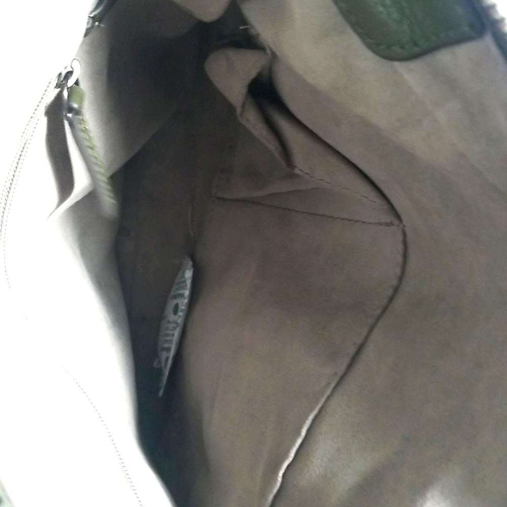 VINCE CAMUTO CROSSBODY BAG IN PINE FOREST NWT - Picture 6 of 8